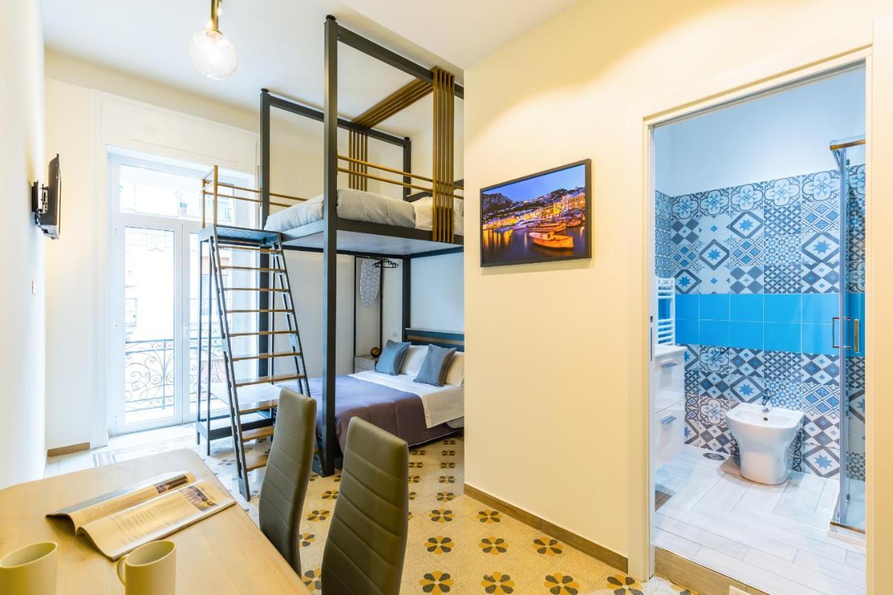 Central Station Apartments & Suites Napoli Eksteriør bilde