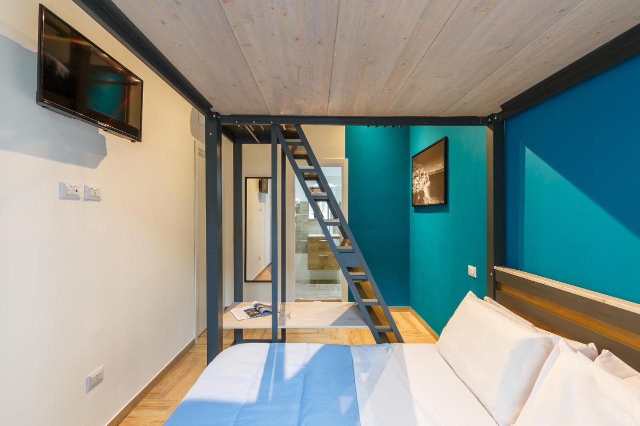 Central Station Apartments & Suites Napoli Eksteriør bilde