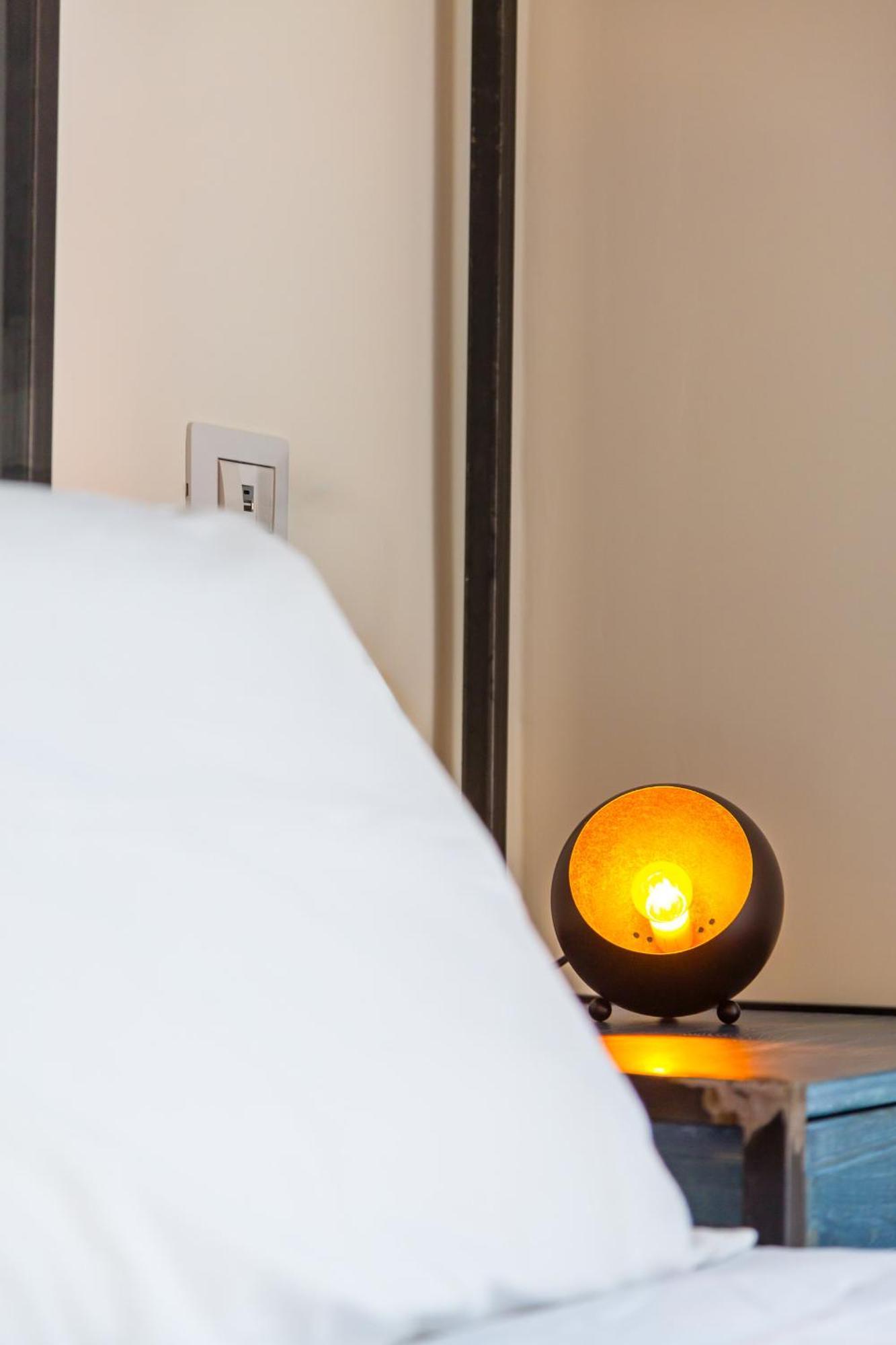 Central Station Apartments & Suites Napoli Eksteriør bilde